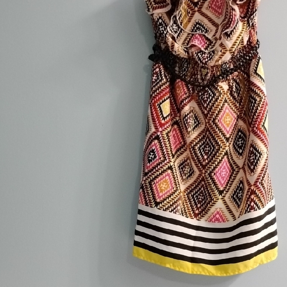 🌹Love Reign Vibrant Geometric Pattern Midi Dress With Black Belt Size XS ✨ - Picture 4 of 6